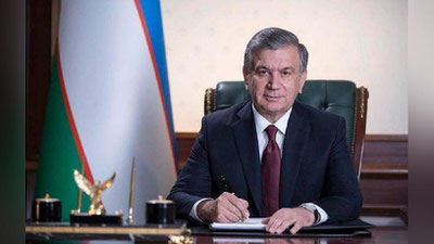 'Prezident 2019 yilgi Davlat dasturini tasdiqladi 'ning rasmi