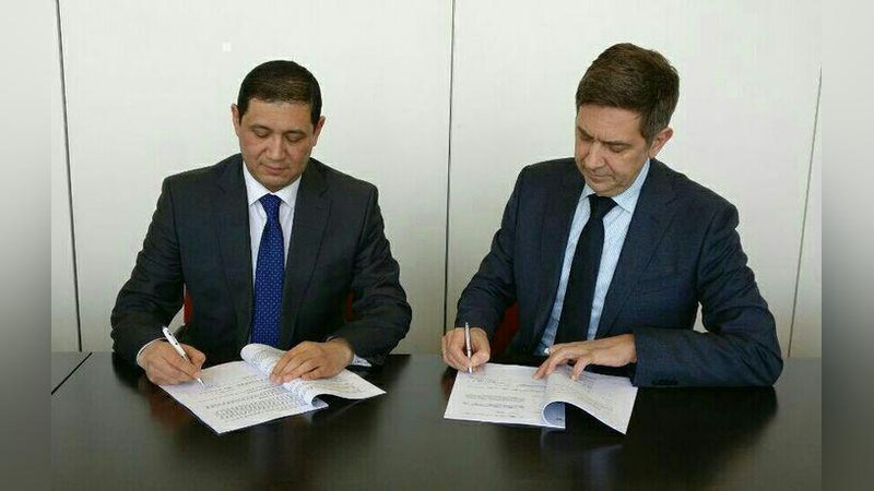 'O`zmilliybank Germaniya banki bilan 100 mln evrolik shartnoma imzoladi'ning rasmi