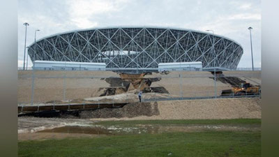 'Tinimsiz yoqqan yomg`ir JCh-2018 stadionlarini vayronaga aylantirdi'ning rasmi