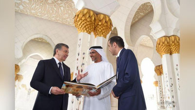 'Prezident Shavkat Mirziyoev “Vahat al-Karama” yodgorligida bo`ldi 'ning rasmi