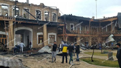 Изрображение 'В САМАРКАНДЕ СГОРЕЛО ЗДАНИЕ АССОЦИАЦИИ РЕМЕСЛЕННИКОВ'