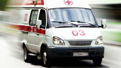 '6 oydan buyon xorijdagi shifoxonada komada yotgan chustlik fuqaro yaxshilar ko`magida uyiga qaytarildi'ning rasmi