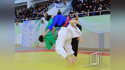 'Jahonning eng kuchli kurashchilari Buxoroda bellashadi'ning rasmi