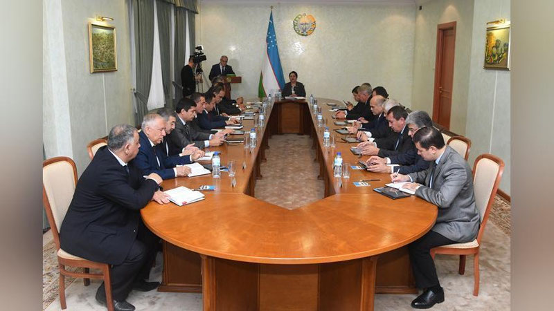 'Senatning 25-yalpi majlisi 14 dekabr kuni chaqiriladi'ning rasmi