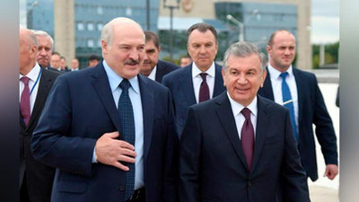 'Mirziyoev Lukashenko bilan gaplashdi'ning rasmi