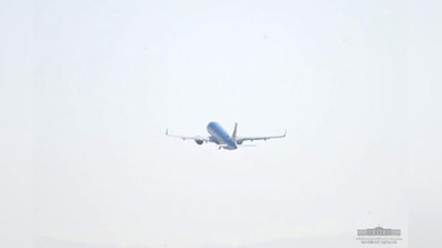 'Shavkat Mirziyoev Islom Karimovni xotirlash marosimida ishirok etish uchun Samarqandga uchib ketdi'ning rasmi