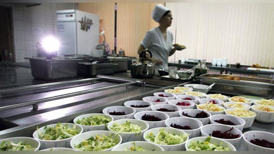 'Qoraqalpog`istonda kelgusi yildan boshlab, boshlang`ich sinf o`quvchilari uchun bepul tushlik beriladi'ning rasmi