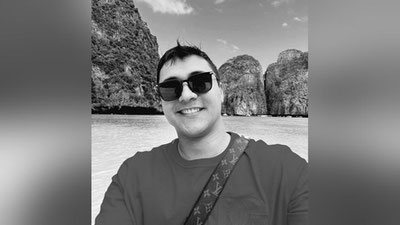 Изрображение 'В Ташкенте на 27 году жизни скончался популярный блогер Фарход Маннапов'