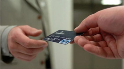 Изрображение 'Пенсия на пластик: актуальная тема в ответах уполномоченных инстанций'