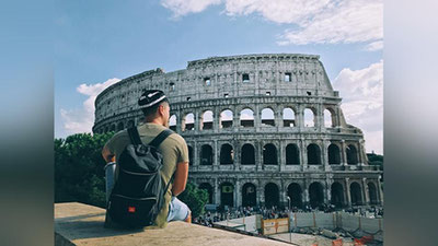 'ДАВРОН АЛИЖОНОВ: "ЎЗБЕК ДЎППИСИНИ ДУНЁГА ТАНИТМОҚЧИМАН!” ЁХУД 52 ТА ДАВЛАТДА БЎЛГАН САЁҲАТЧИ'ning rasmi