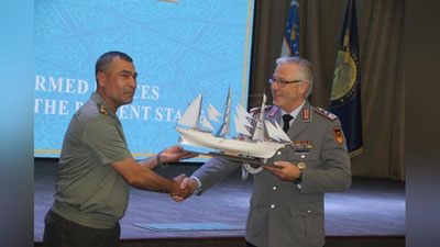 'Qurolli Kuchlar akademiyasida Xalqaro-ilmiy anjuman bo`lib o`tdi'ning rasmi