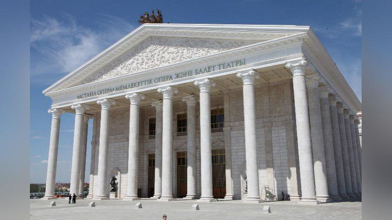 '​Shavkat Mirziyoev va Nursulton Nazarboev "Qiz Jibek" operasini tomosha qildi'ning rasmi