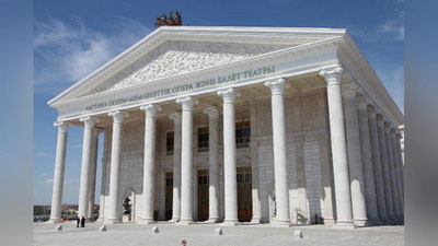 '​Shavkat Mirziyoev va Nursulton Nazarboev "Qiz Jibek" operasini tomosha qildi'ning rasmi