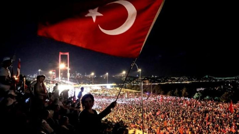 '​15 IYuL HARAKATI – TURK XALQI IRODASINING IFODASI'ning rasmi