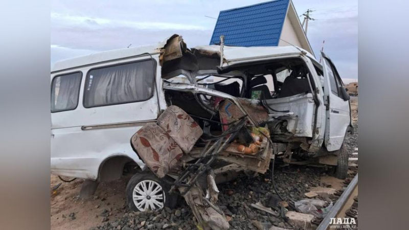 Изрображение 'КРУПНОЕ ДТП В КАЗАХСТАНЕ: 9 ЧЕЛОВЕК ПОГИБЛИ, 27 ПОСТРАДАЛИ'
