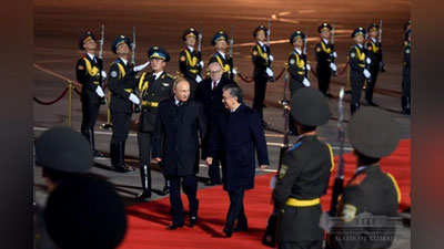 Изрображение 'ПРЕЗИДЕНТ РОССИИ ВЛАДИМИР ПУТИН ПРИБЫЛ В ТАШКЕНТ'