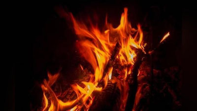 'Samarqandda 6 yashar qiz ukasi yotgan beshikni yoqib yubordi'ning rasmi