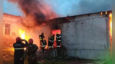 Изрображение 'СТРАШНЫЙ ПОЖАР В БАКУ: 30 ЧЕЛОВЕК ПОГИБЛИ (ВИДЕО)'