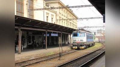 'Chexiyada 2 ta temiryo`l halokati ro`y berdi 'ning rasmi