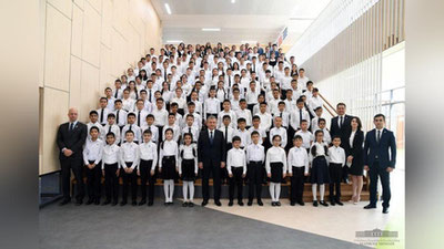 'Prezident maktablari bitiruvchilari 3,3 million dollardan ziyod grant takliflarini oldi'ning rasmi