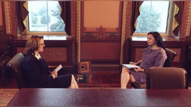 'Liza Kurtis: “Prezident Shavkat Mirziyoev islohotlarni boshlab, qo`lidan kelgan barcha ishlarni bajarmoqda” 'ning rasmi