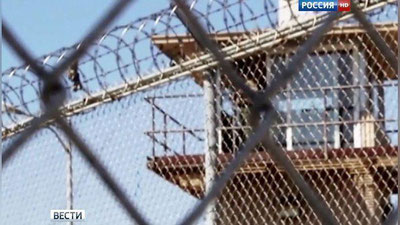 '​AQSh qamoqxonasida 50 kishining o`limiga sabab bo`lgan “Ajal farishtasi” urib, o`ldirildi'ning rasmi