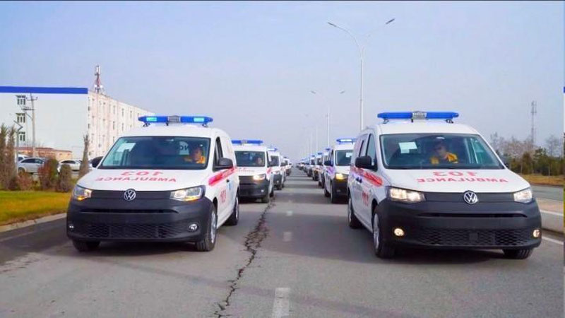 '“Tez yordam”ning 5 ta hududiy filialiga “Volkswagen Caddy” avtomashinalari topshirildi'ning rasmi