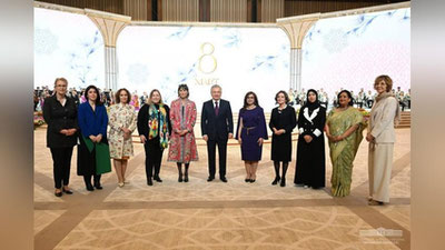 'Shavkat Mirziyoev Xalqaro xotin-qizlar kuniga bag`ishlangan bayram tadbirida ishtirok etdi'ning rasmi