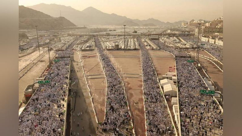 'Haj ziyorati paytida vafot etganlar soni 1300 nafardan oshdi'ning rasmi