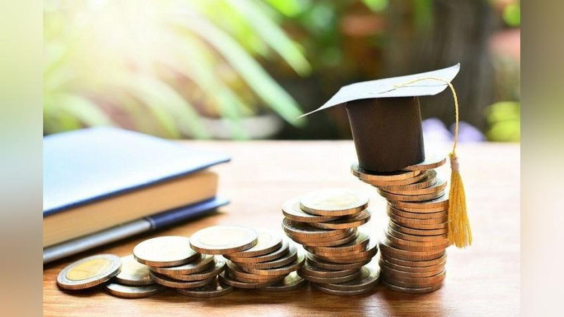 'O`zbekistonda ta`lim krediti olish vaqtincha to`xtatilgani aytilmoqda'ning rasmi
