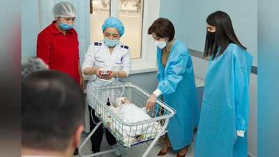 'Ziroat Mirziyoeva rahbarligidagi fond eshitishda nuqsoni bor 70 mingdan ortiq chaqaloqqa yordam beradi'ning rasmi