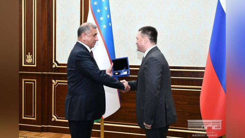 'Bosh proкuror Nig`matilla Yo`ldoshev Rossiya Bosh prokurori bilan uchrashdi'ning rasmi
