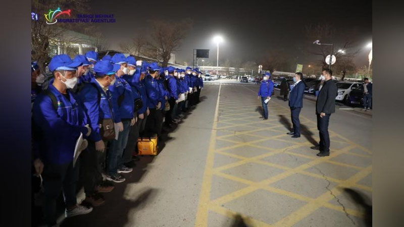 '47 нафар ўзбекистонликлар ишлаш учун Кореяга жўнаб кетди'ning rasmi