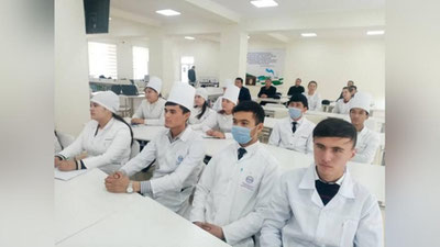 'Сенатор сабаб НамДУ талабалари Озарбайжон ва Германияда амалиёт ўтайди'ning rasmi