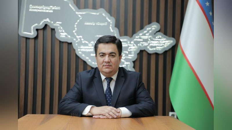 'Адлия вазири Русланбек Давлетовга ўринбосар тайинланди'ning rasmi