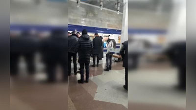 '"Ҳаракат хавфсизлигини таъминлаш мақсадида..."  Яна тўхтаб қолган Тошкент метроси бўйича муносабат билдирилди'ning rasmi