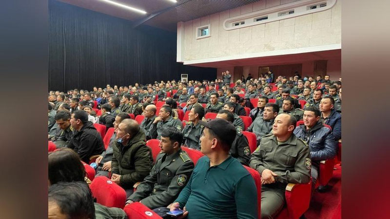 'Harbiylar uchun “Afv” filmining namoyishi bo`lib o`tdi'ning rasmi