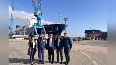 'Дунёдаги энг йирик кемасозлик комплексларидан бири ўзбекистонлик ишчиларга қизиқиш билдирмоқда'ning rasmi