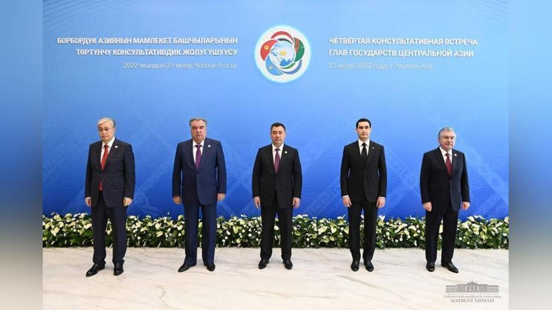'O`zbekiston, Qozog`iston va Qirg`iziston o`rtasida o`ta muhim kelishuv imzolandi'ning rasmi