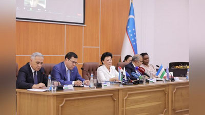 'Ёш болаларни ўқитиш ва тарбиялашга бўлган садоқати туфайли Ўзбекистон бу соҳада "Жаҳон чемпионларидан бири" бўлди - ЮНЕСКО'ning rasmi