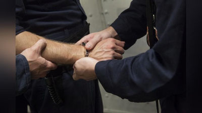 'Rossiyada o`zbekistonlik erkak 13 yoshli qizga jinsiy buzuqlik qilishda ayblandi'ning rasmi