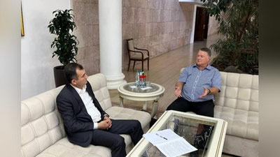 'Finlyandiyalik professor Qashqadaryo hokimiga maslahatchi bo`ldi'ning rasmi