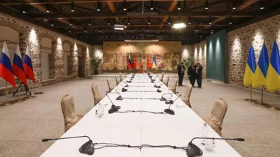 'Erdog`anning vakili Moskva-Kiev muzokaralari tiklanishi mumkinligiga ishora qildi'ning rasmi