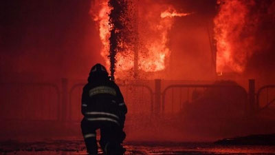 'Andijondagi savdo komplekslaridan birida yong`in sodir bo`ldi'ning rasmi