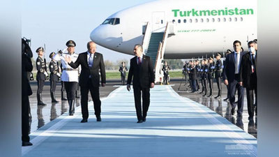 'Gurbanguli Berdimuhamedov Samarqandga keldi'ning rasmi