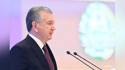 'Шавкат Мирзиёев: "Қанчалик қийин бўлмасин, танлаган йўлимиздан ҳеч қачон ортга қайтмаймиз"'ning rasmi