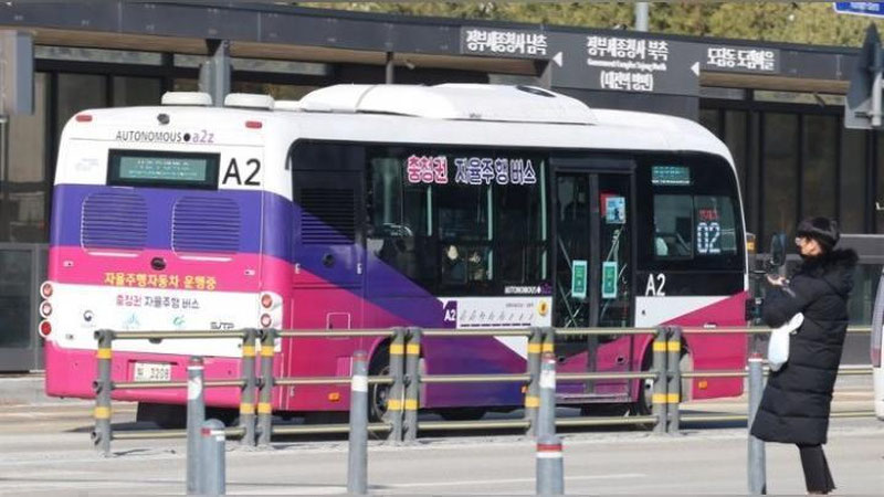 'Janubiy Koreyada o`ziyurar avtobuslar yo`lga chiqdi'ning rasmi