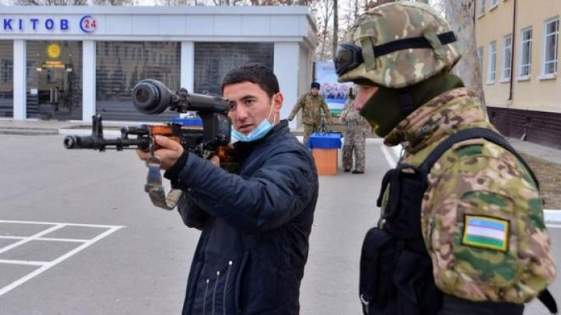 'Pensiyadagi harbiy xizmatchilarni lisey va kasb-hunar kollejlariga ishga qabul qilish tartibi bekor qilindi'ning rasmi