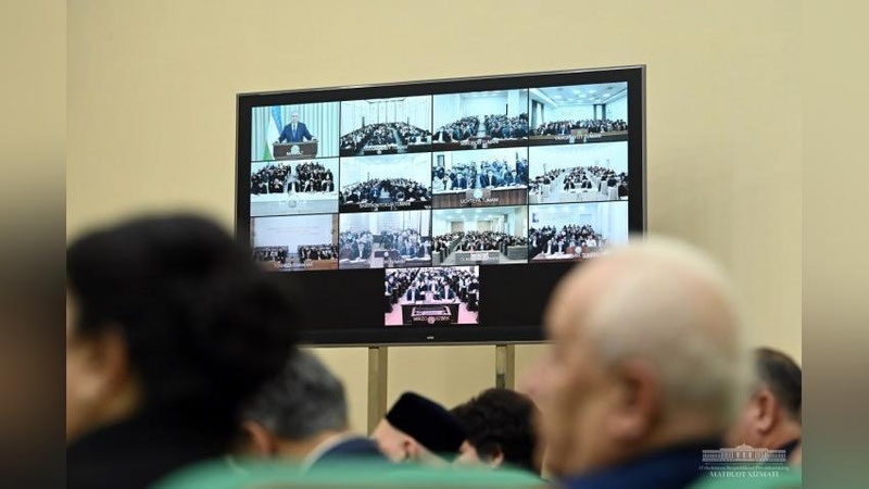 'Shaharda qayta tiklanuvchi energiya joriy qilish uchun 1 milliard dollar yo`naltiriladi'ning rasmi