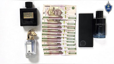 'Toshkent shahrida ochiq qoldirilgan “Gentra” mashinasidan pul va bir nechta qimmatbaho buyumlarni o`g`irlagan shaxs qo`lga tushdi'ning rasmi